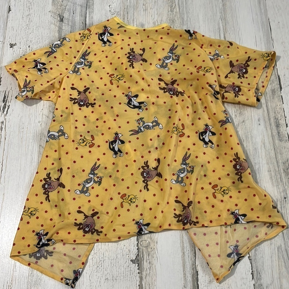 Looney Tunes Kid Hospital Gown Size Small - Picture 1 of 5